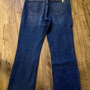 Joe’s Jeans Dark Wash Straight-Leg Denim – Raw Hem – Never Worn